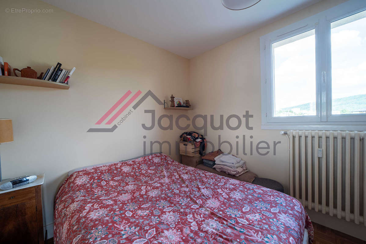 Appartement à LONS-LE-SAUNIER