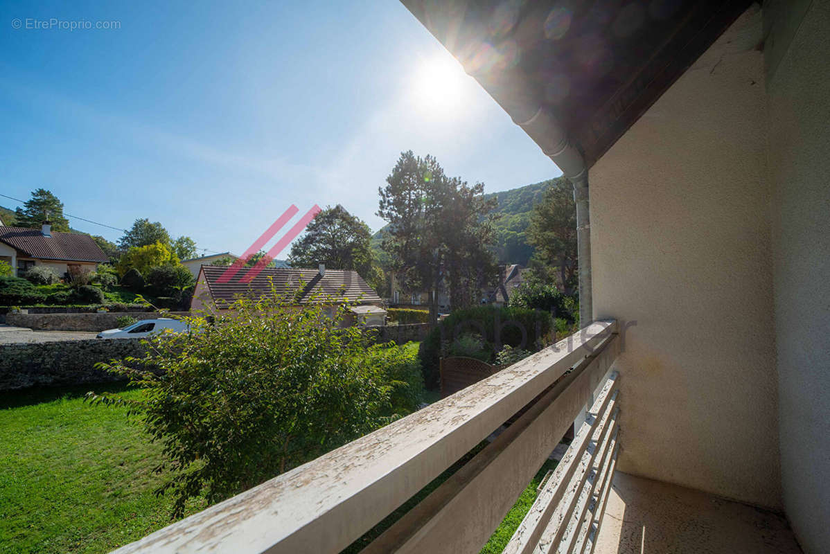 Appartement à LONS-LE-SAUNIER