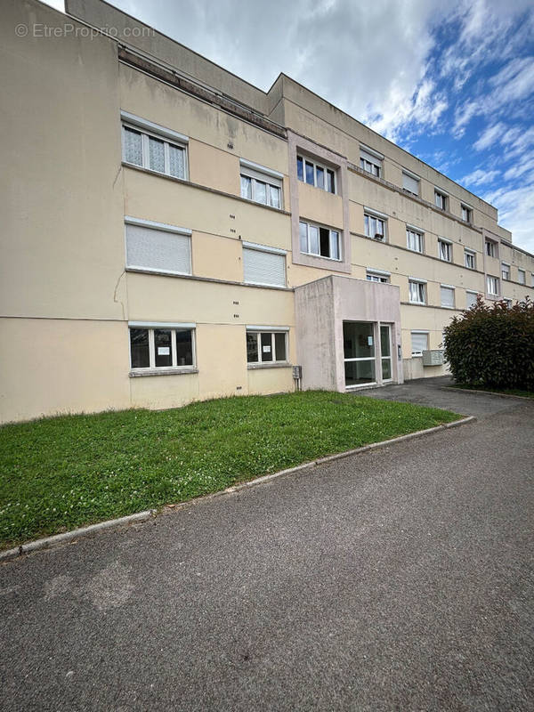 Appartement à LONS-LE-SAUNIER