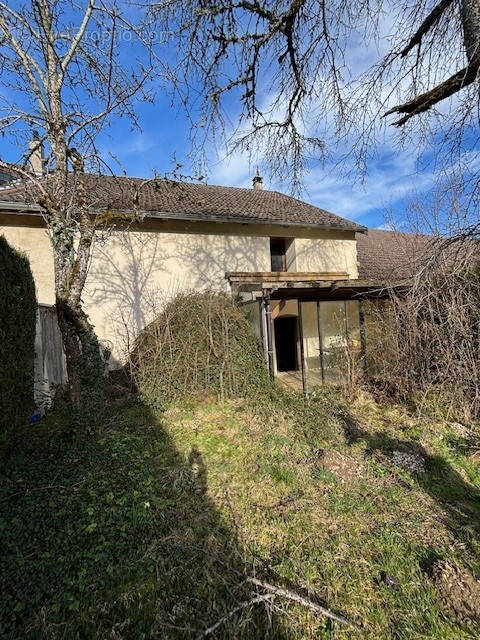 Maison à LONS-LE-SAUNIER