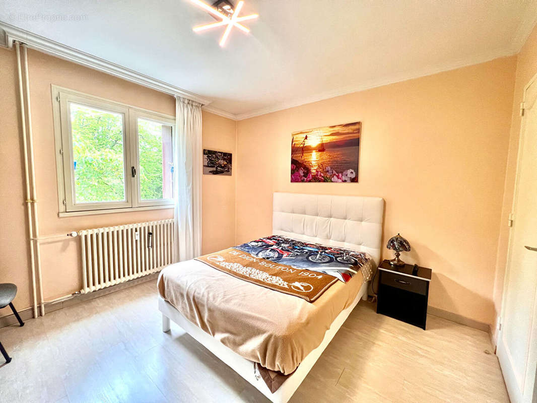 Appartement à LONS-LE-SAUNIER