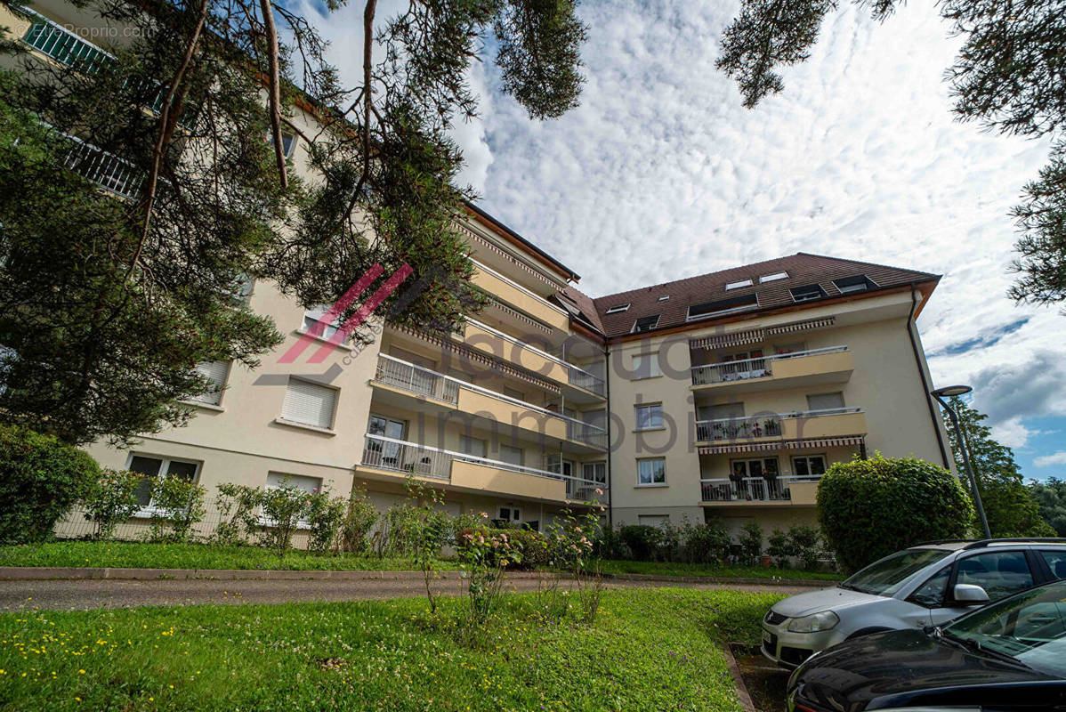 Appartement à LONS-LE-SAUNIER