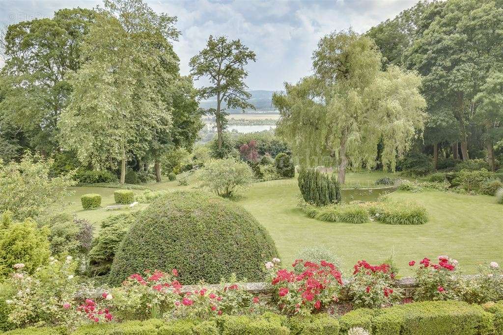 Maison à EVECQUEMONT