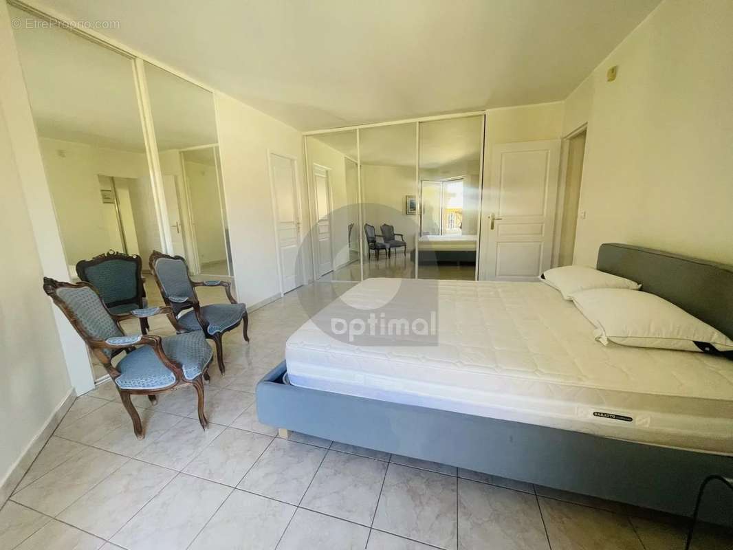 Appartement à MENTON