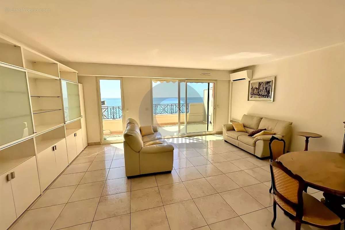 Appartement à MENTON