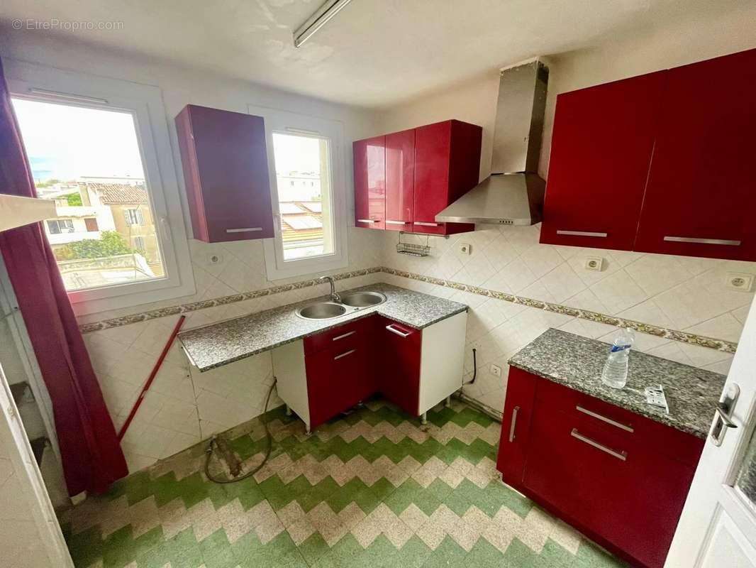 Appartement à MARSEILLE-15E