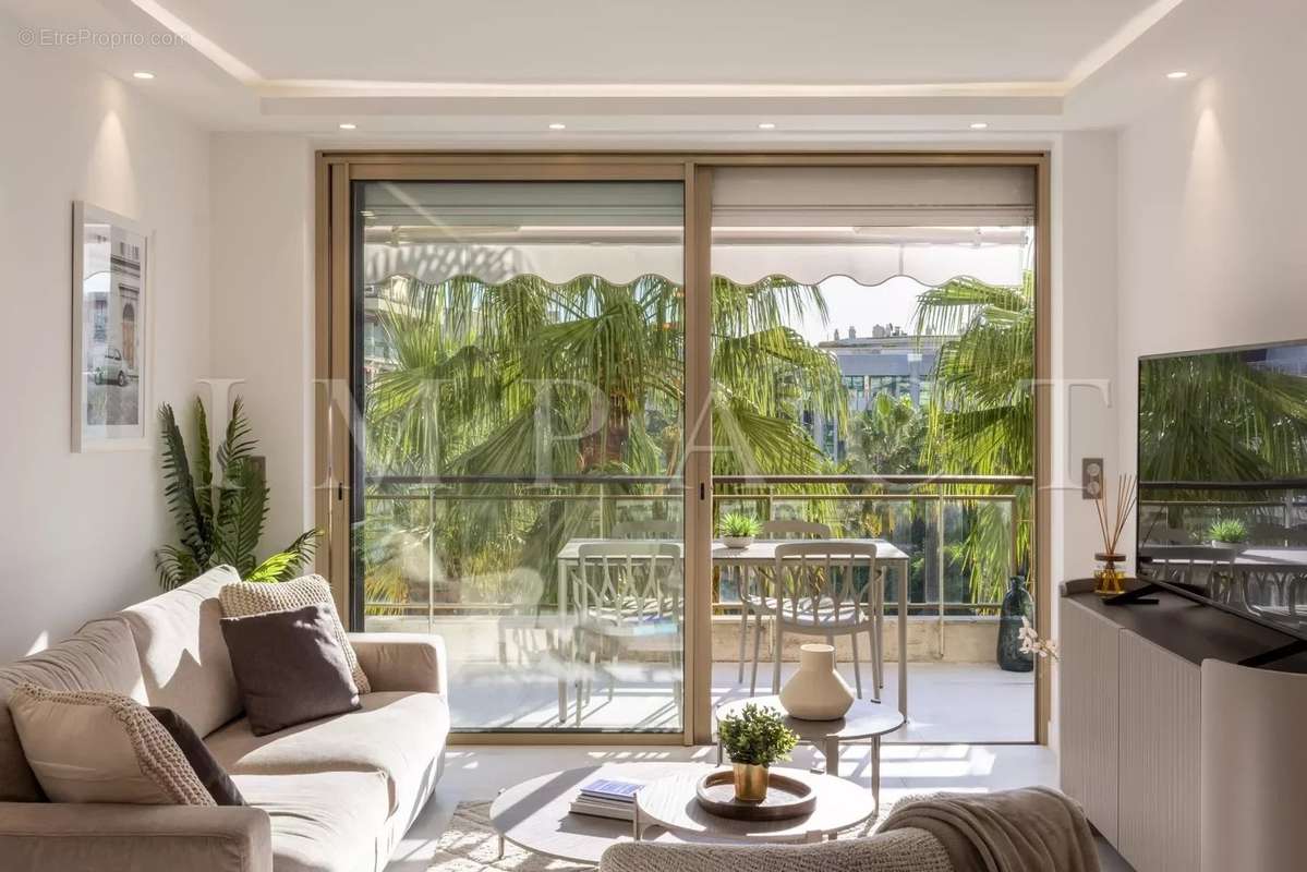 Appartement à CANNES