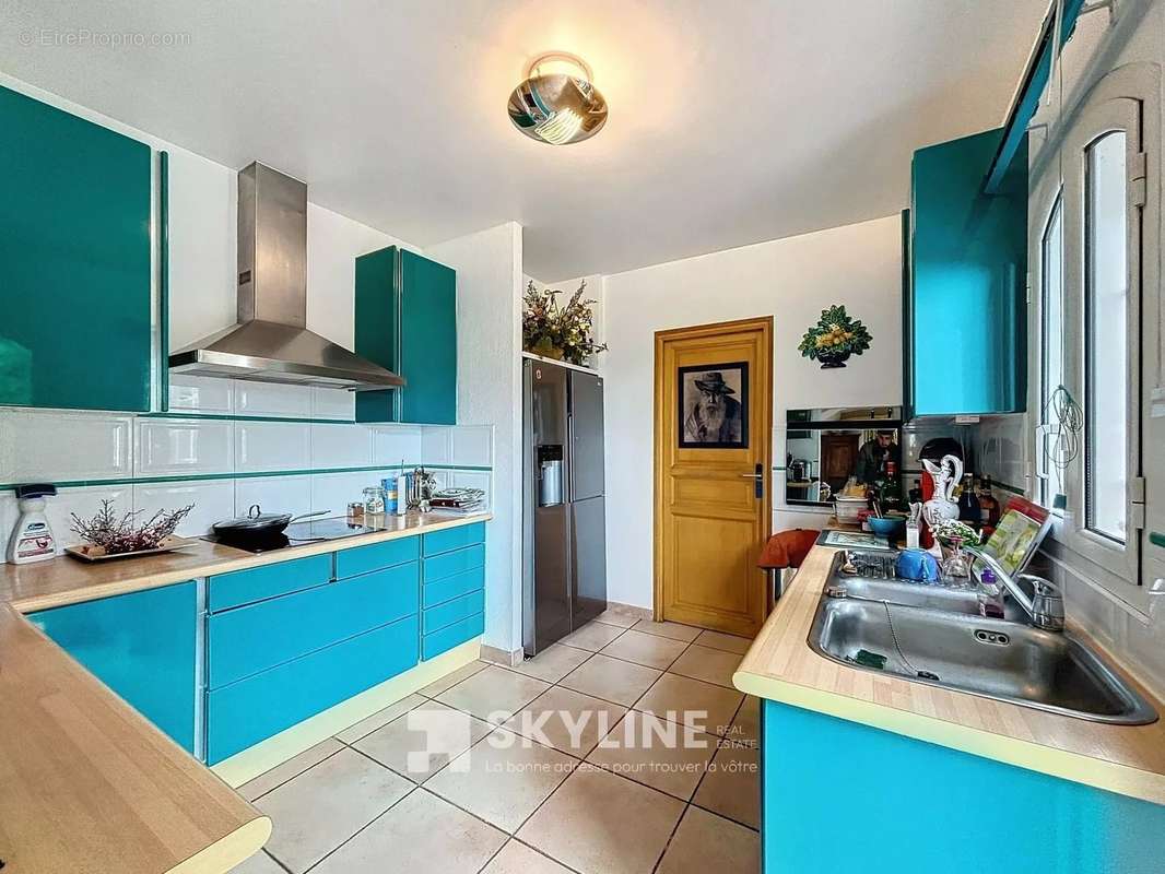 Appartement à SAINT-CYR-SUR-MER