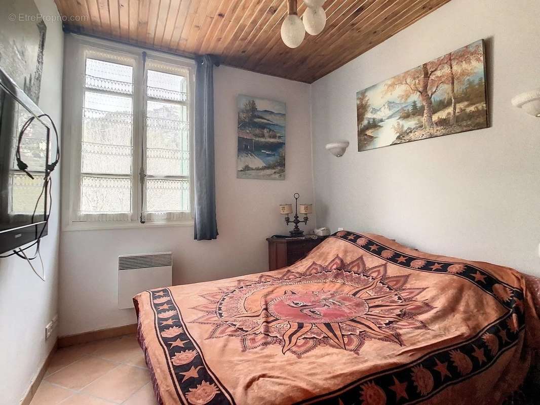 Appartement à ANNOT