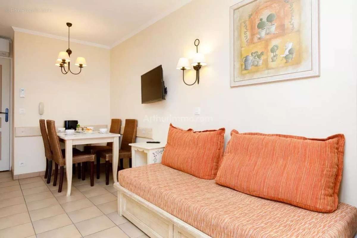 Appartement à GRIMAUD