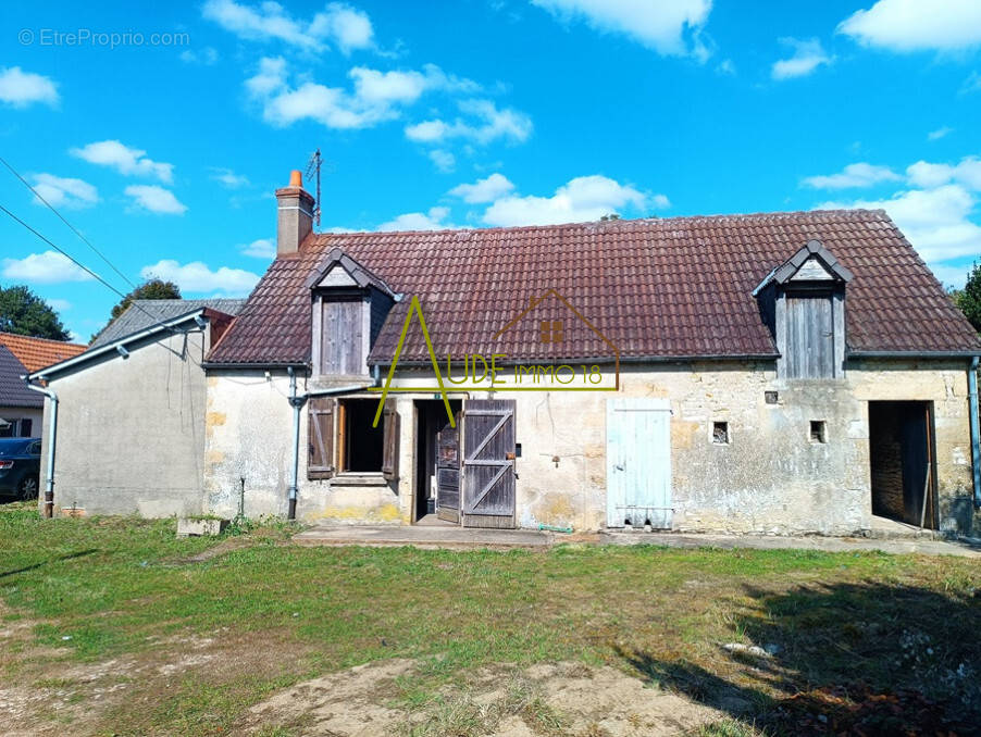 Maison à COUY