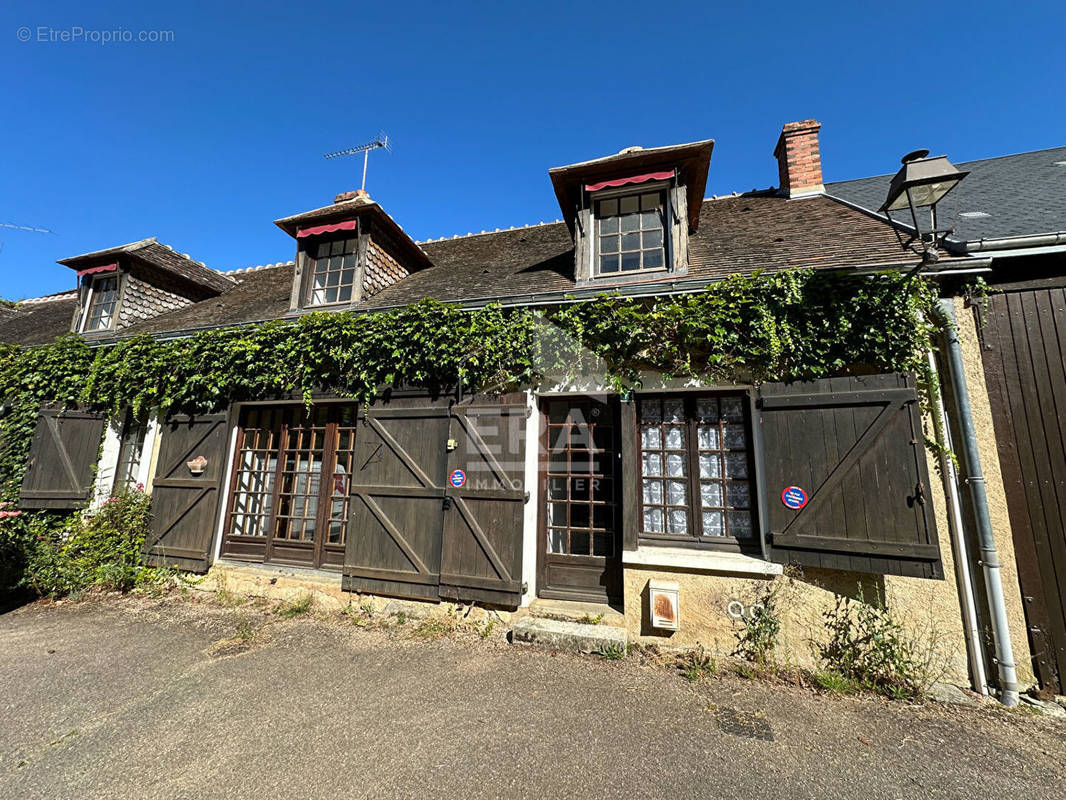 Maison à LYS-SAINT-GEORGES