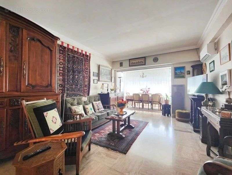 Appartement à CAGNES-SUR-MER