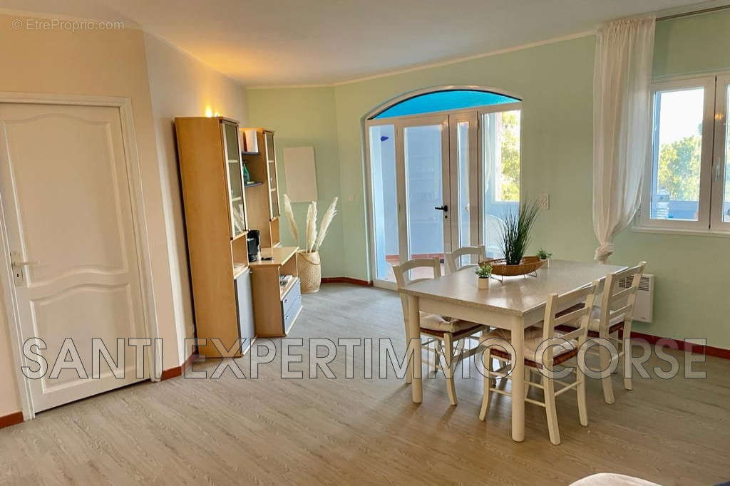 Appartement à CONCA