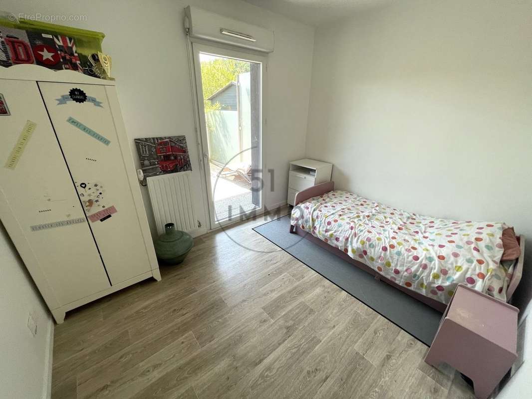 Appartement à BAGNEUX