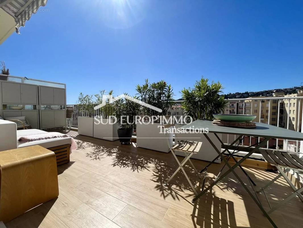 Appartement à NICE