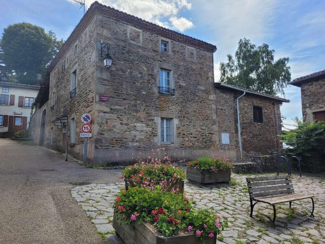 Maison à RIVERIE