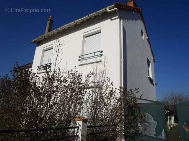 Maison à VARENNES-SUR-ALLIER