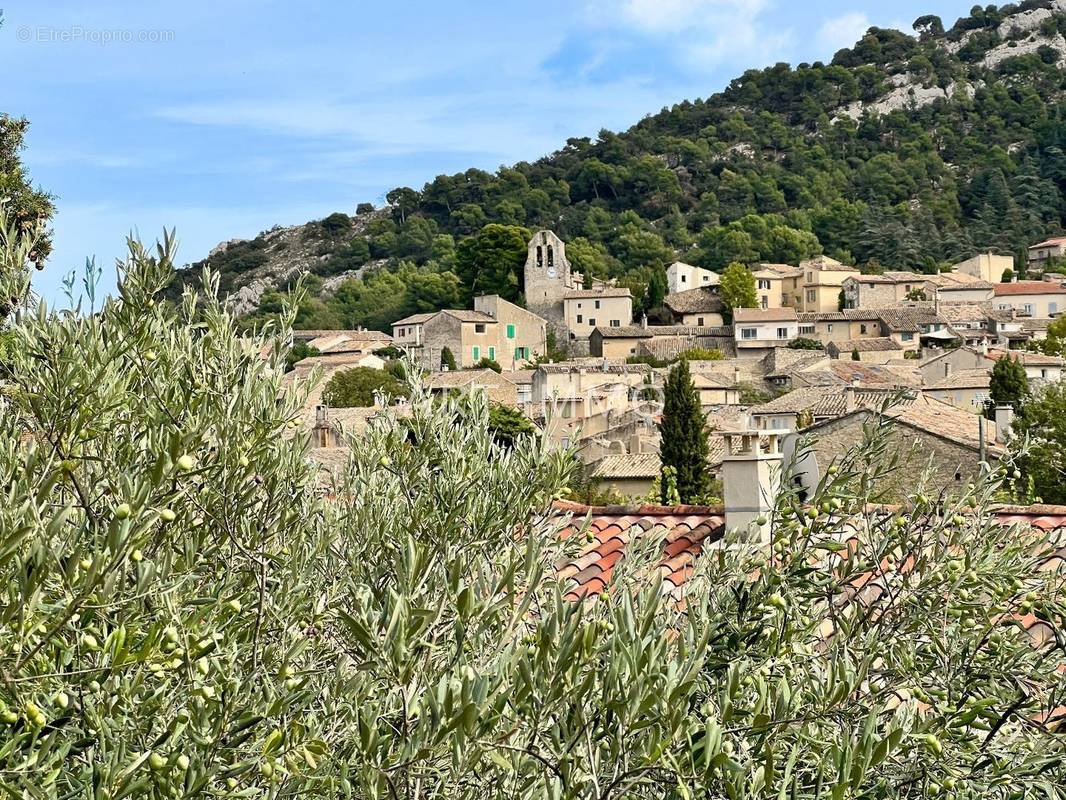 Maison à ROBION