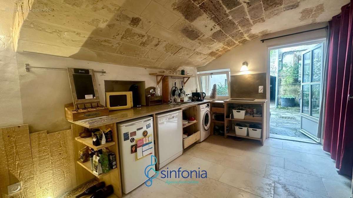 Appartement à UZES