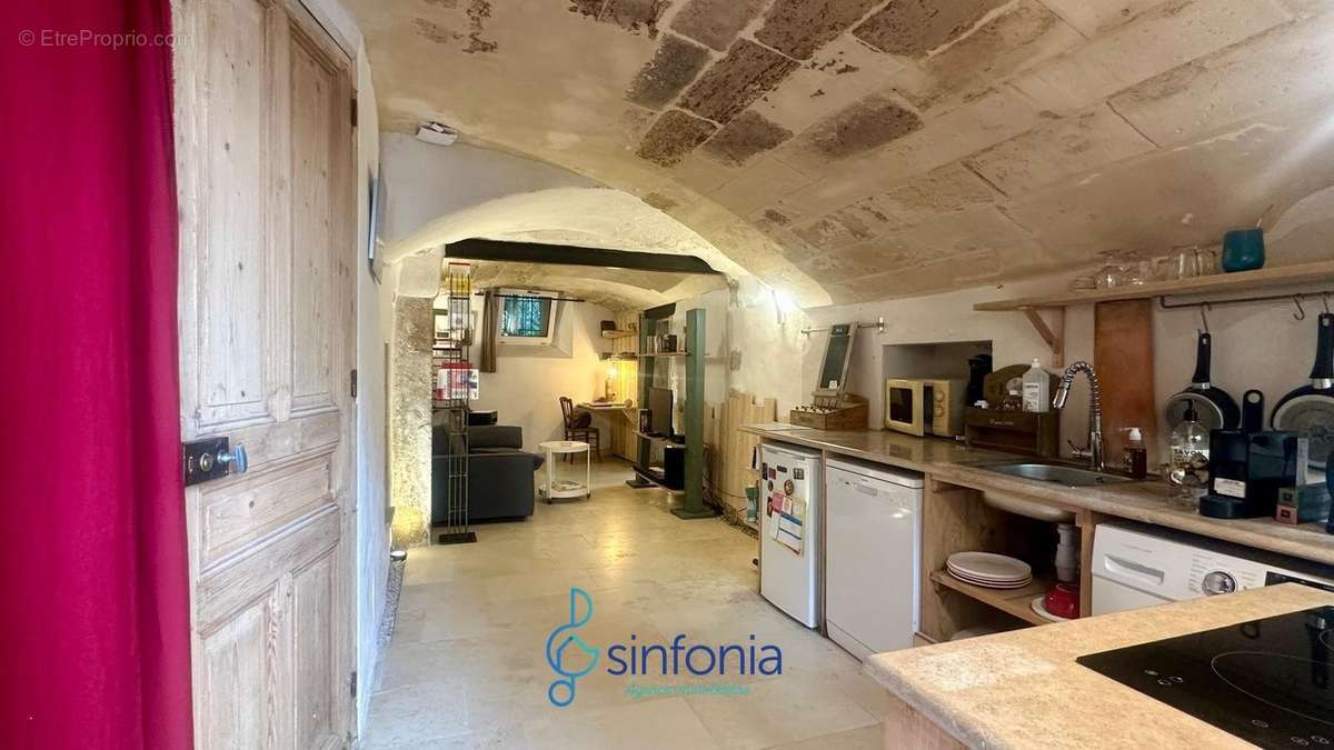 Appartement à UZES