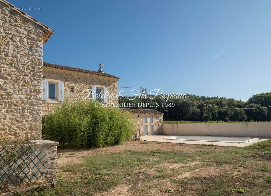 Maison à GOUDARGUES