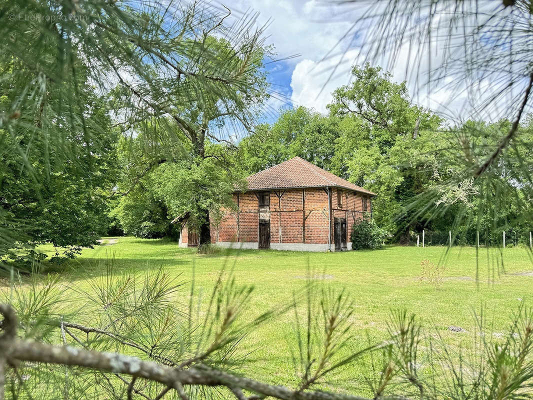 Maison à RION-DES-LANDES