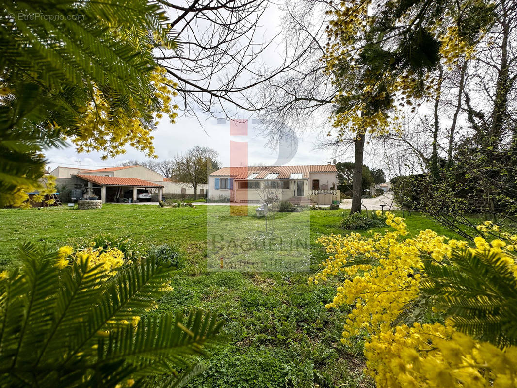 Maison à FOURAS