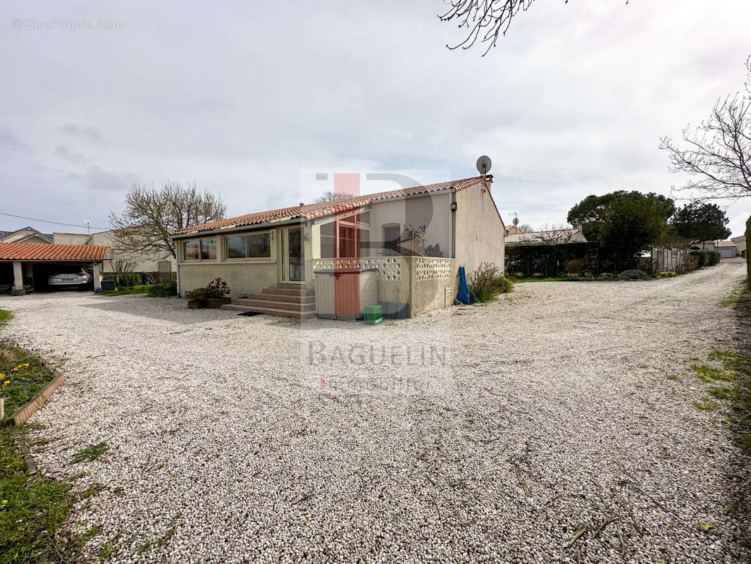 Maison à FOURAS