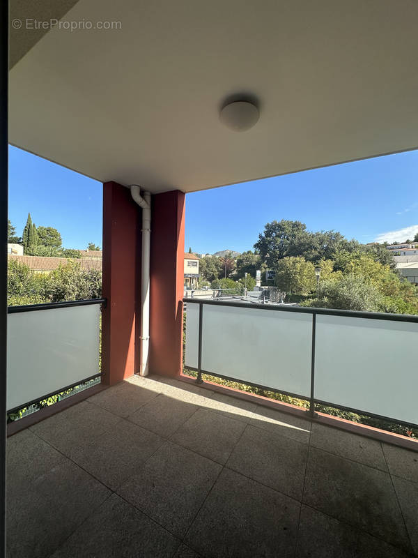 Appartement à MARSEILLE-11E