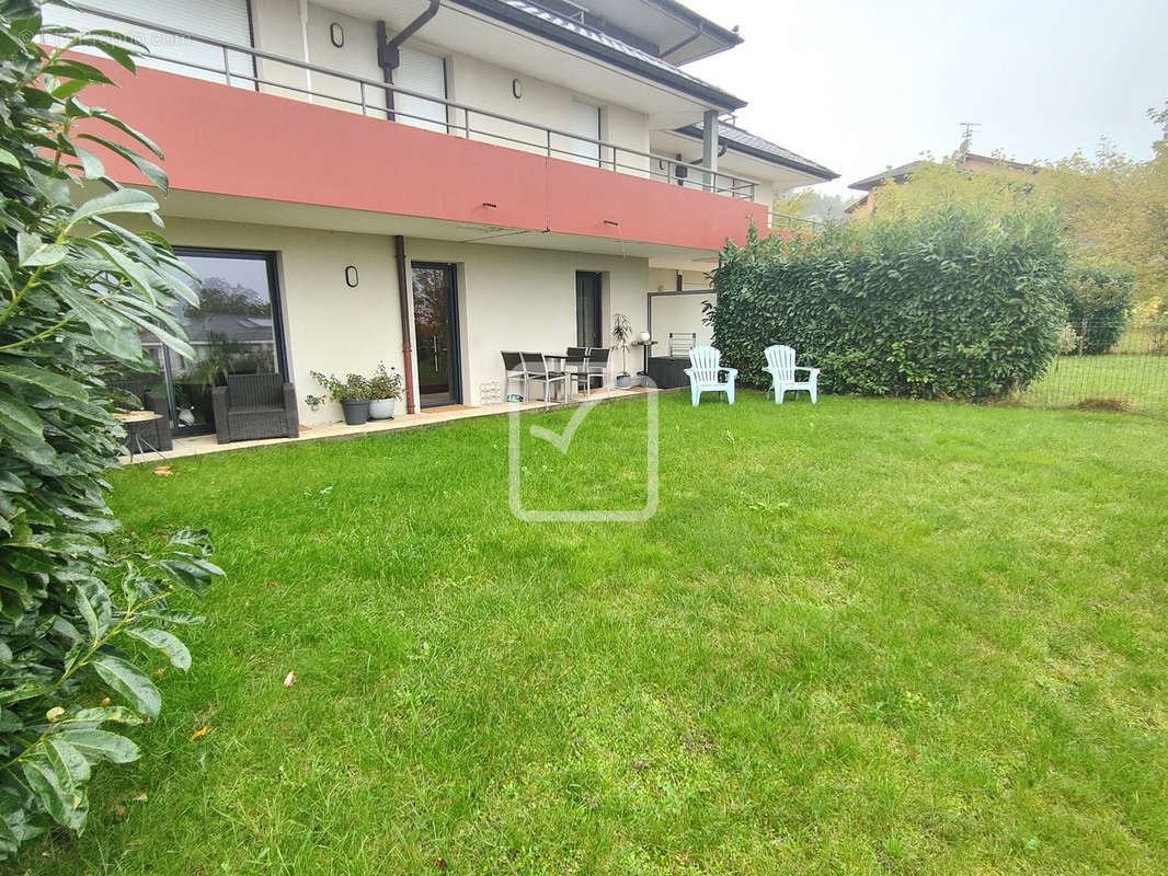 Appartement à EVIAN-LES-BAINS