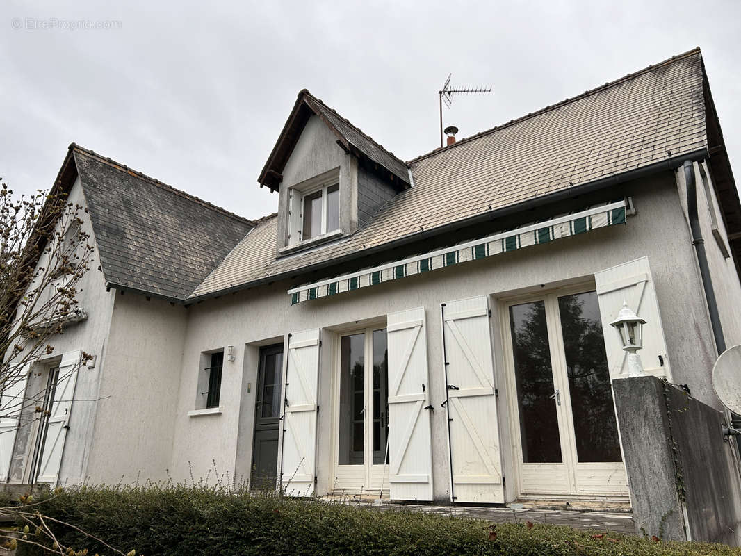 Maison à LOCHES