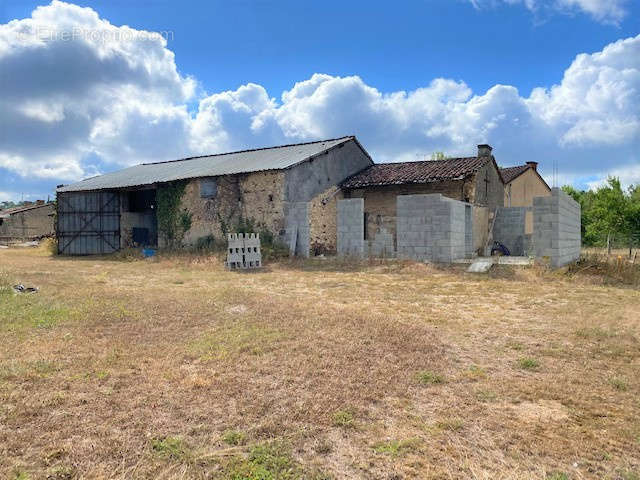 Maison à LE FOUILLOUX