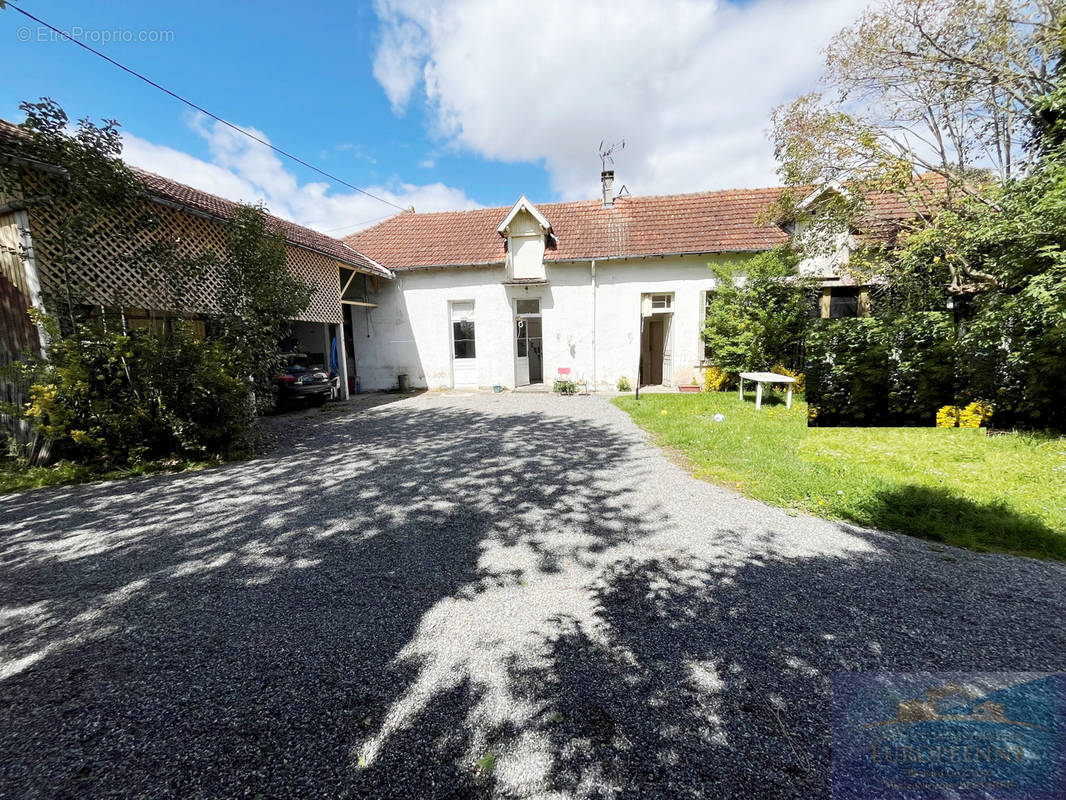 Maison à LALOUBERE