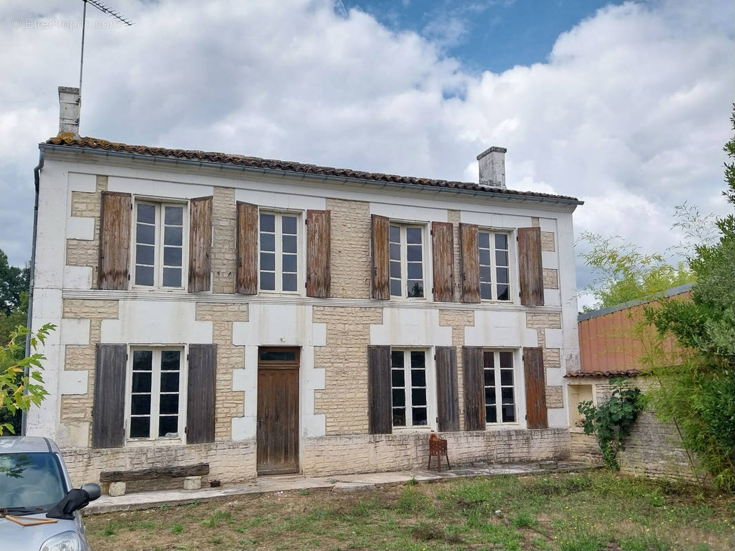 Maison à NERCILLAC