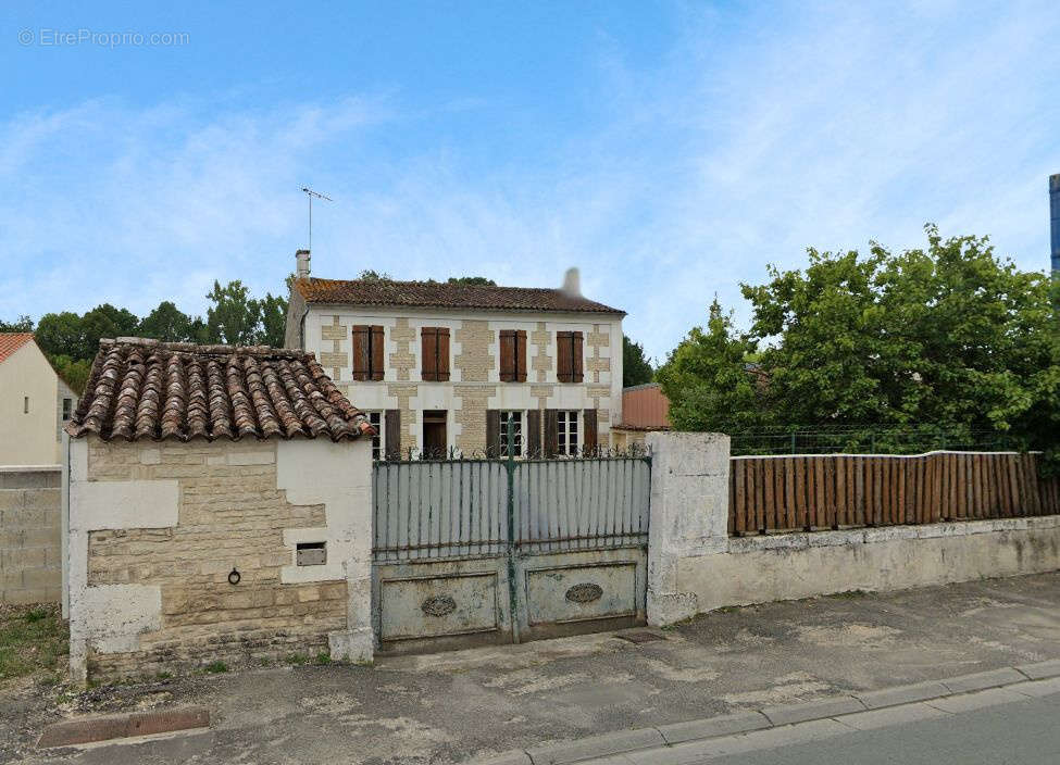 Maison à NERCILLAC