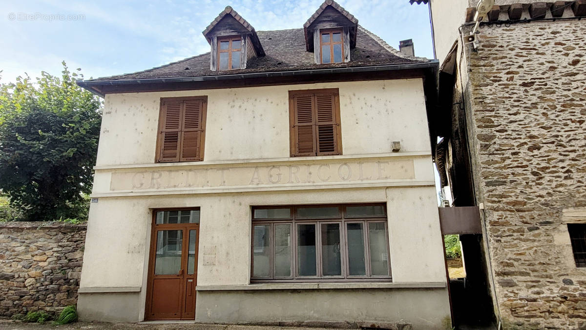 Maison à MAGNAC-BOURG