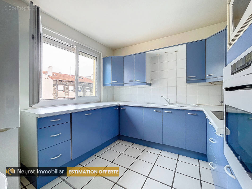 Appartement à SAINT-ETIENNE