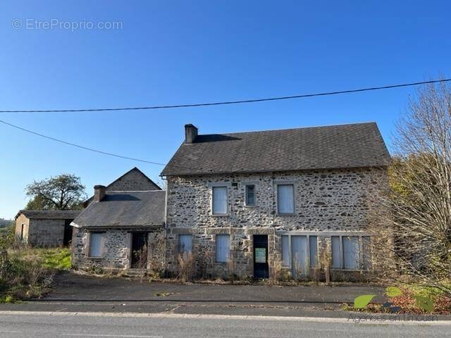 Maison à CHAMBERET