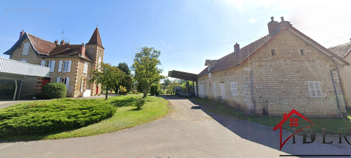 Maison à BLETTERANS