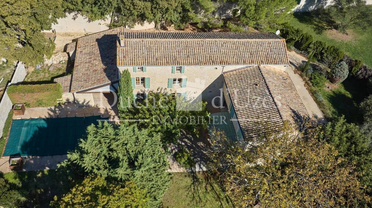 Maison à UZES