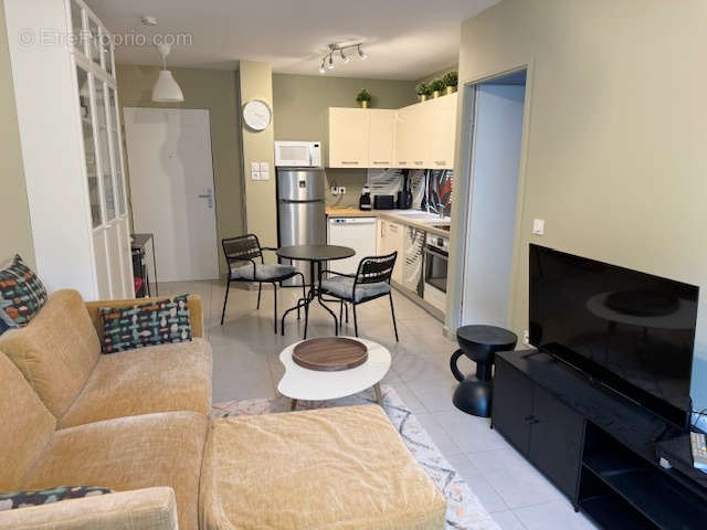 Appartement à VERNEUIL-SUR-SEINE