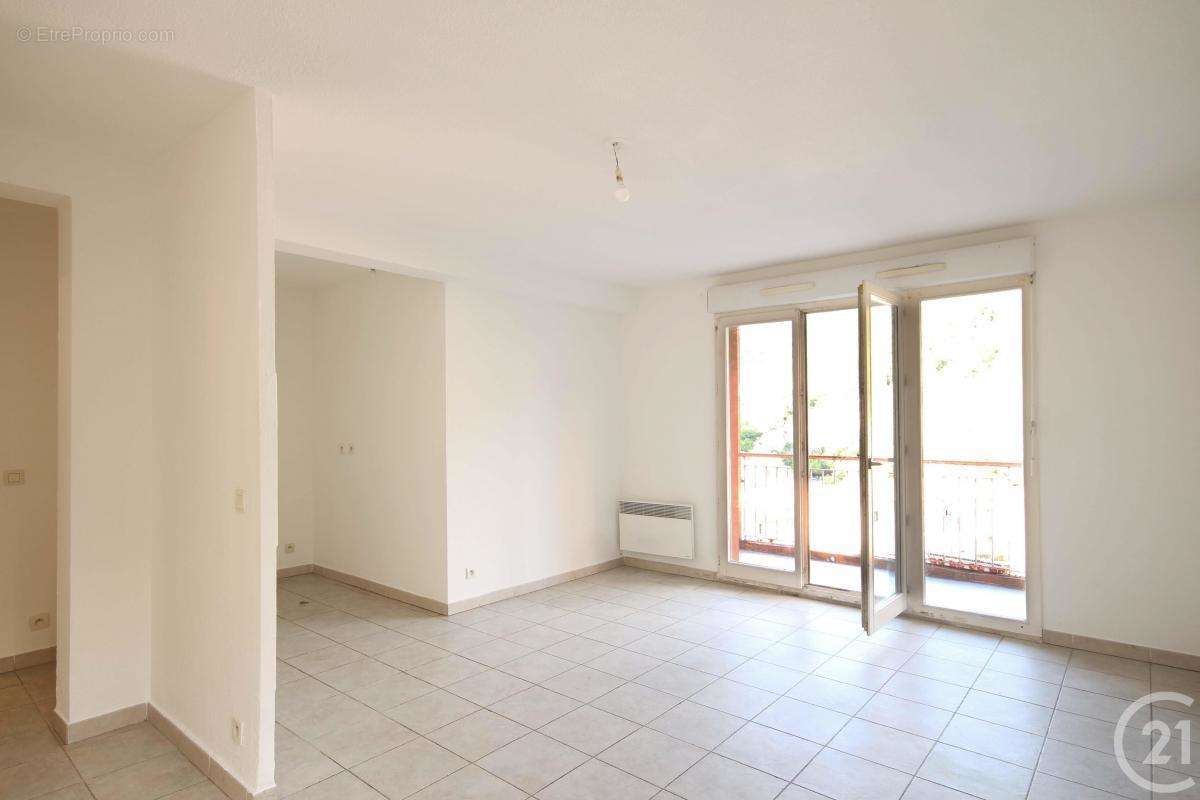 Appartement à L&#039;ESCARENE