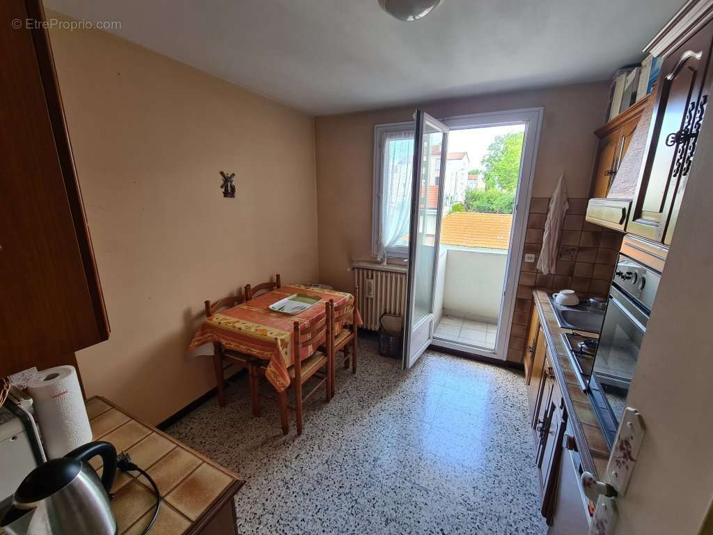 Appartement à SAINT-ETIENNE