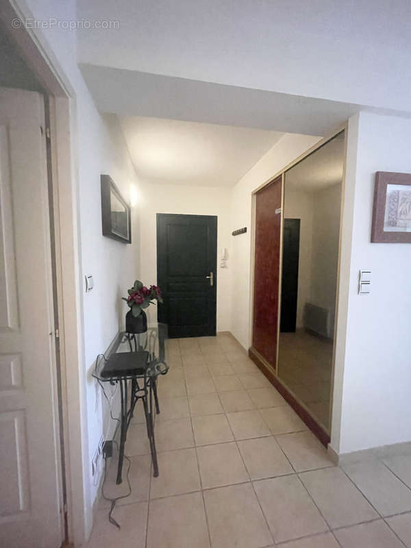 Appartement à CASTELNAUD-DE-GRATECAMBE