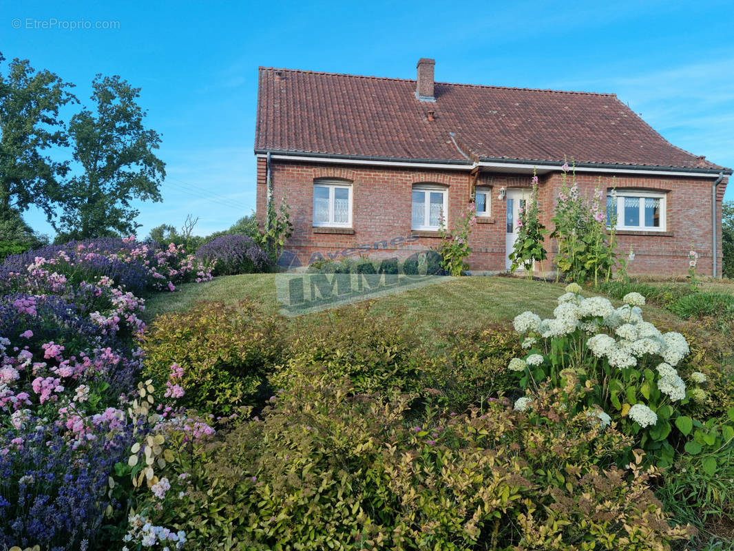 Maison à AUXI-LE-CHATEAU