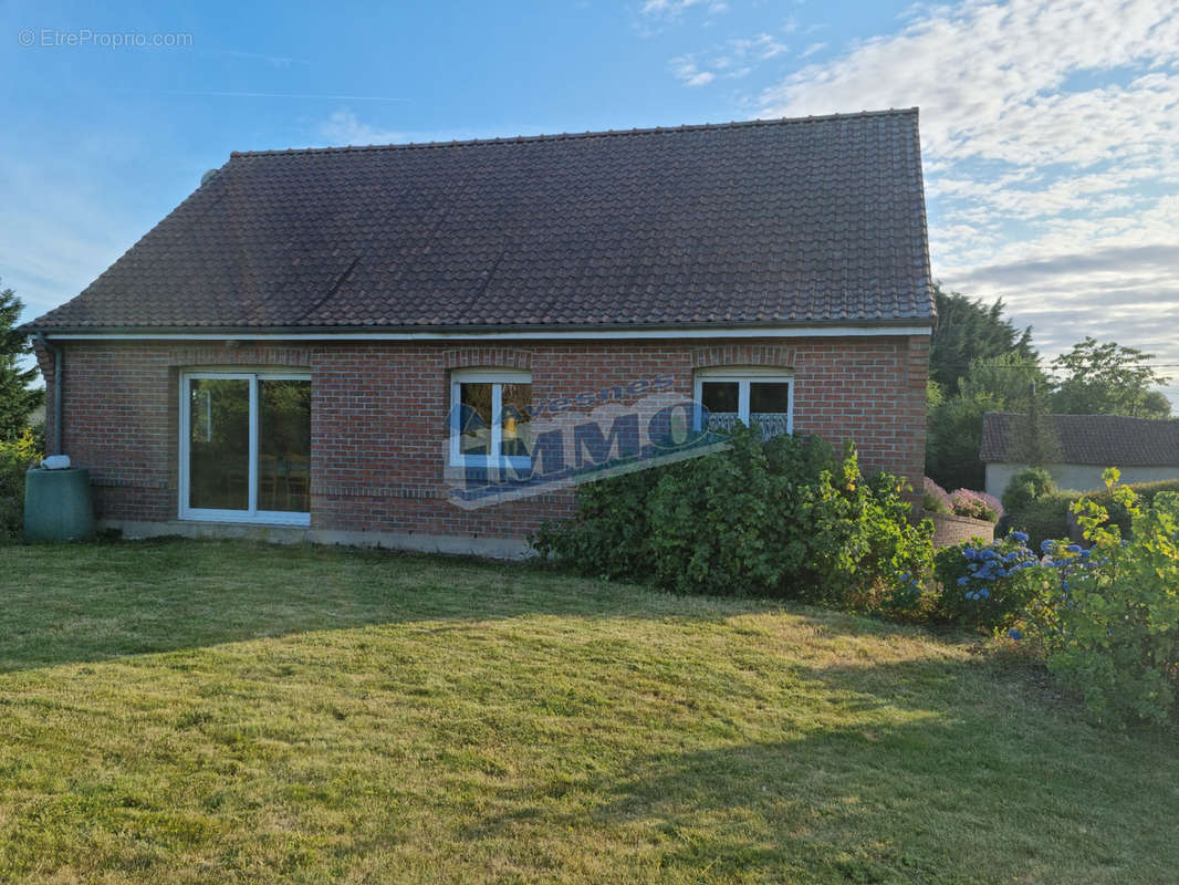 Maison à AUXI-LE-CHATEAU