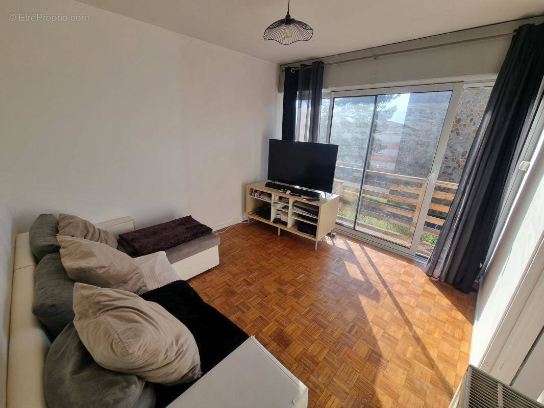 Appartement à VALS-PRES-LE-PUY