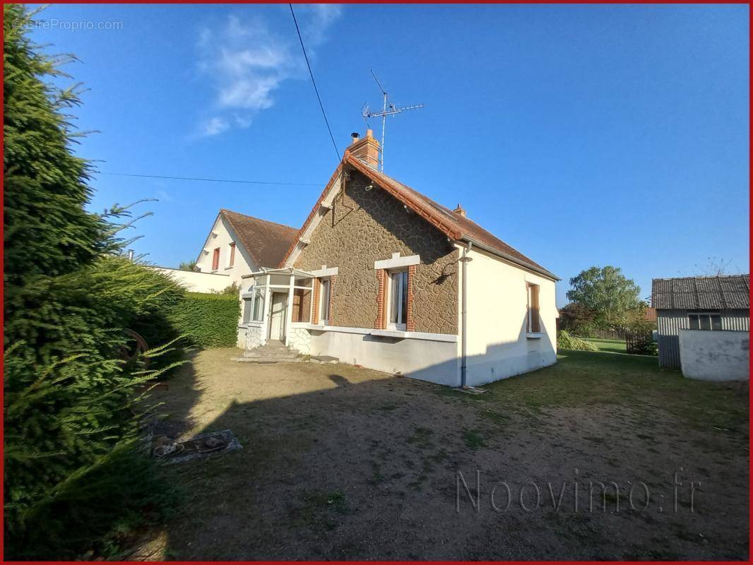 Maison à SAINT-DENIS-EN-VAL