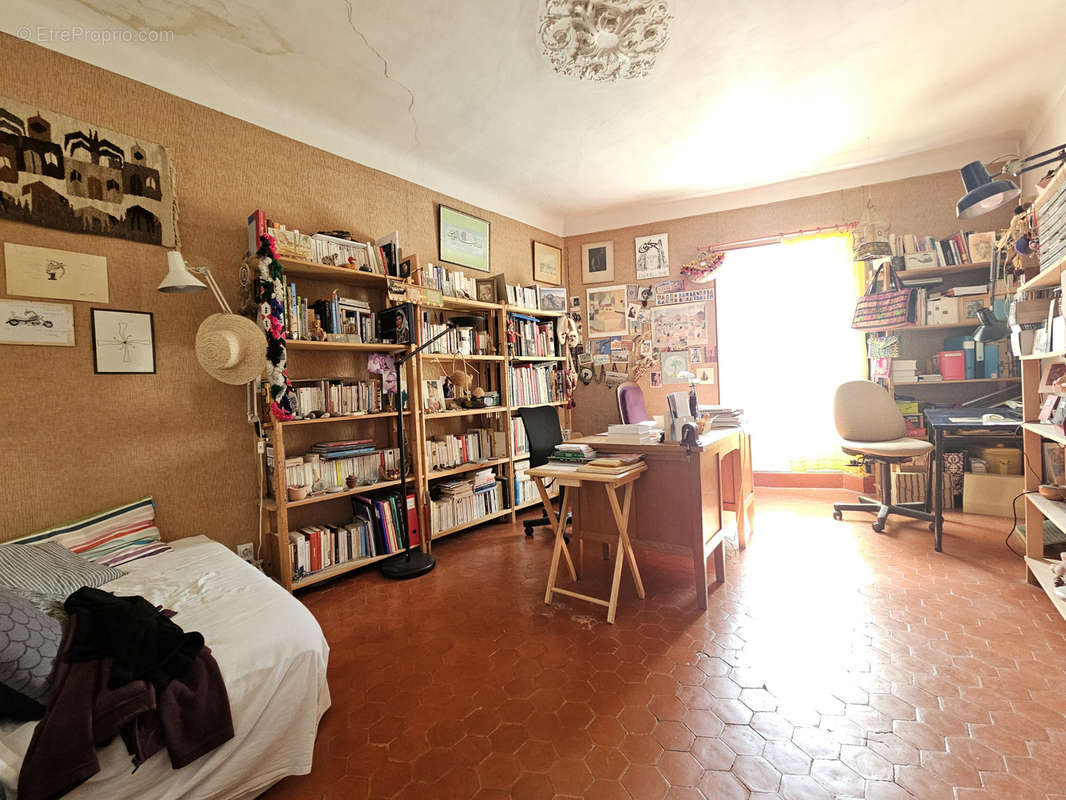 Appartement à VILLENEUVE-LOUBET